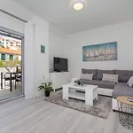 Apartament Gloria