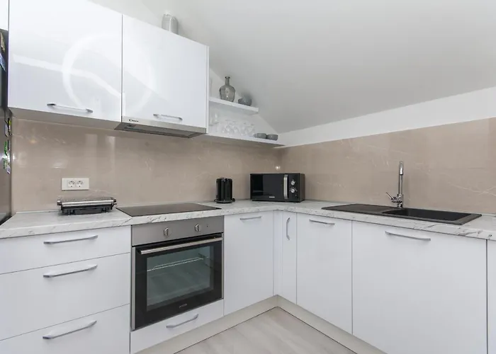 Gloria شقة دوبروفينك