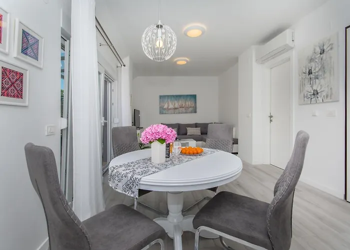 شقة Gloria دوبروفينك