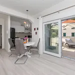 Gloria Appartement *