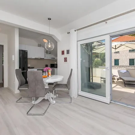 Gloria Appartement *